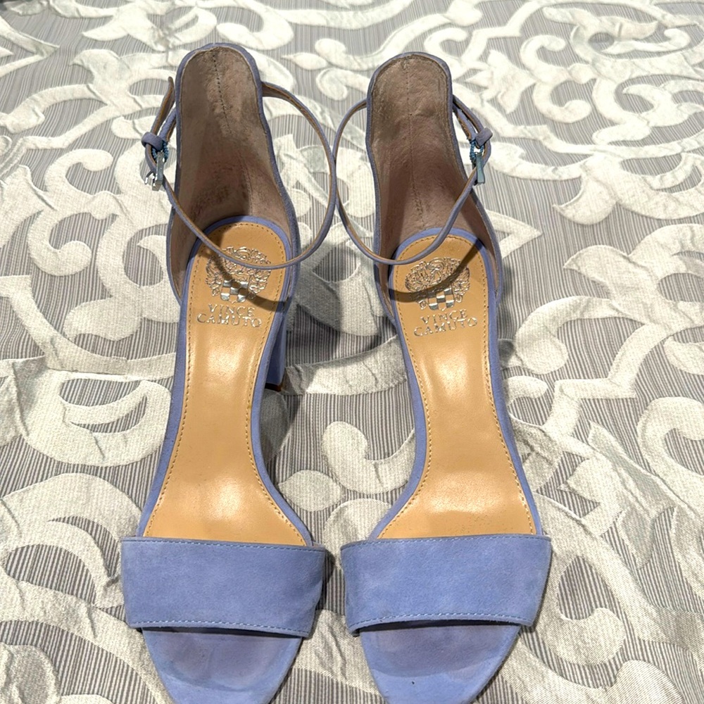 Perfect sandal/pump